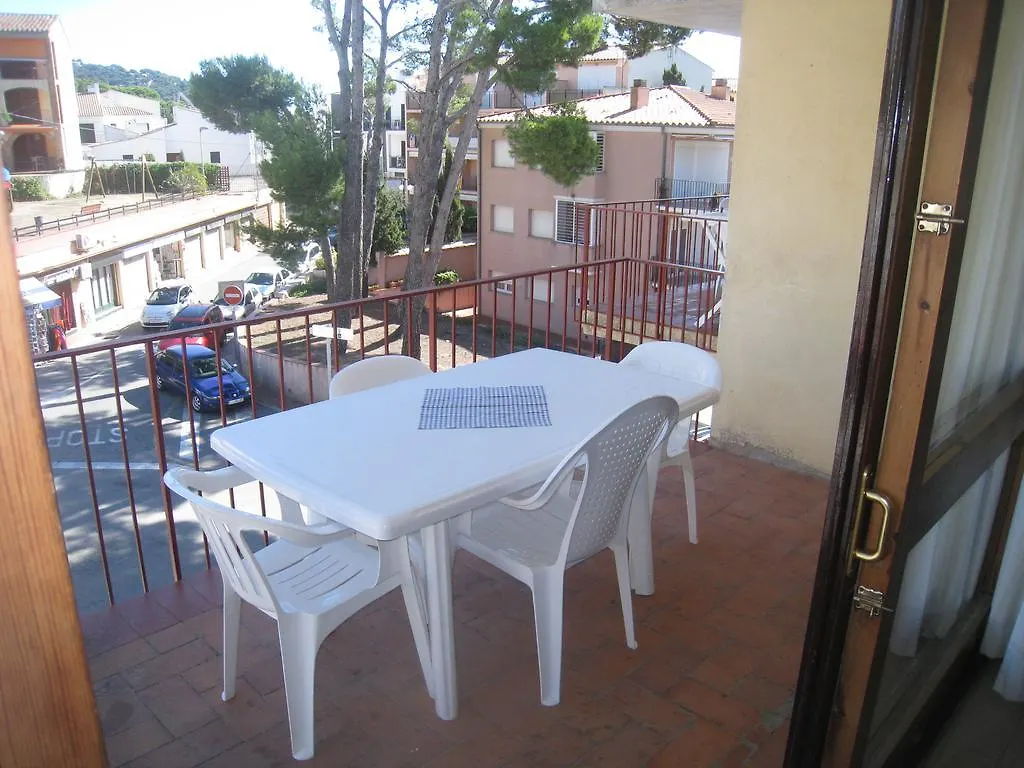 Apartamentos Port-Pelegri Calella De Palafrugell İspanya
