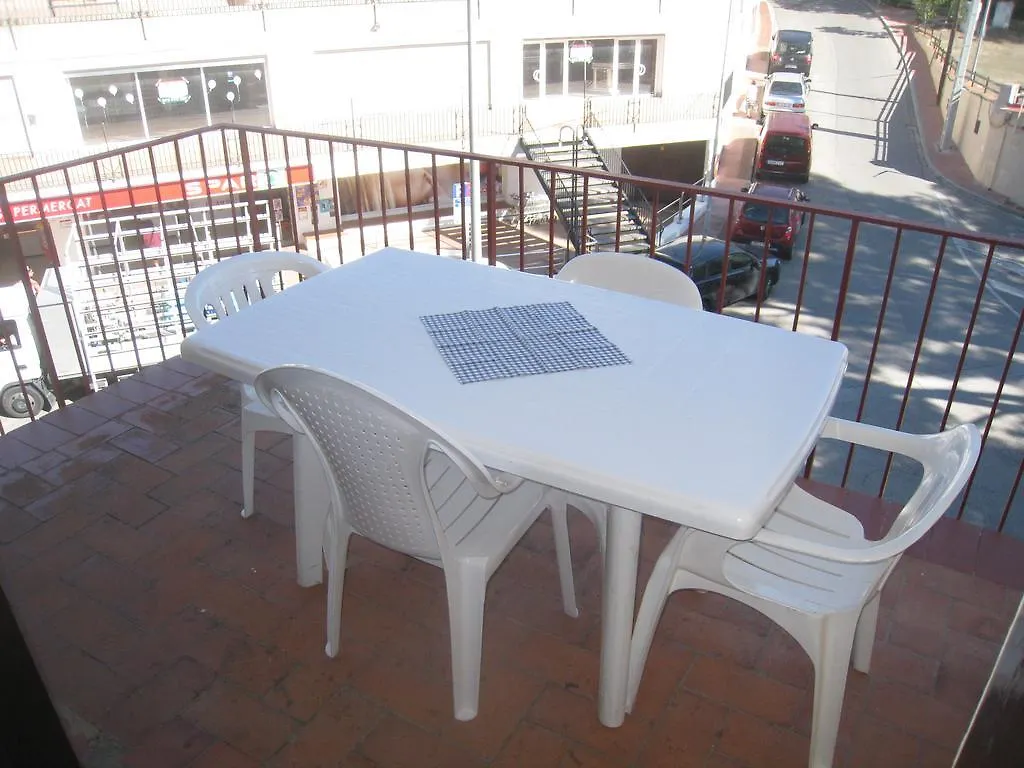 Apartamentos Port-Pelegri Calella De Palafrugell 0*,  İspanya